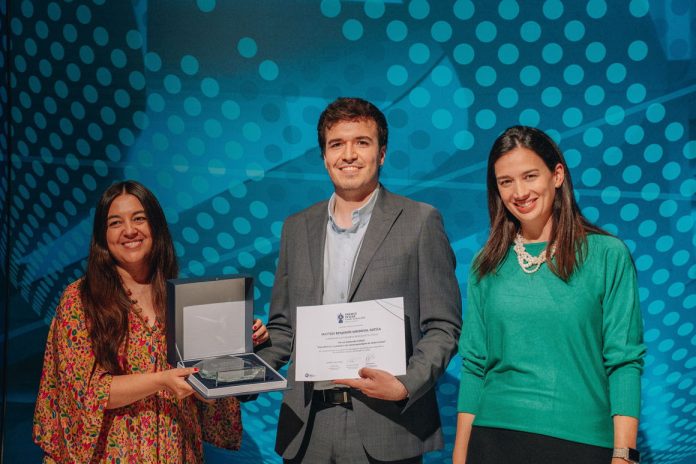 Premio Pfizer Clúster Andino 2025 reconoce a los nuevos talentos del periodismo en salud en Chile