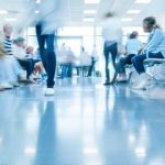 Reforzar el sistema de salud con esfuerzos compartidos Reforzar el sistema de salud con esfuerzos compartidos