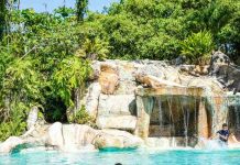 Se inicia la temporada de piscina. ¿Cómo disfrutarla sin riesgos de lesiones? Se inicia la temporada de piscina. ¿Cómo disfrutarla sin riesgos de lesiones?