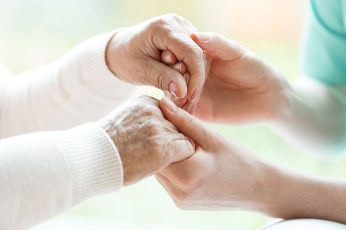 Alzheimer y demencias: Cómo la familia puede ser la primera línea de prevención cognitiva