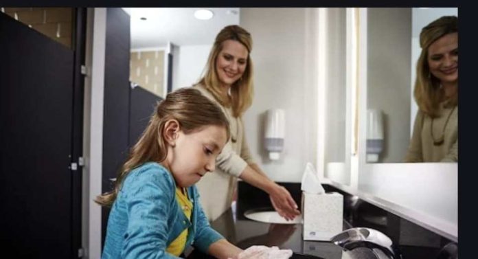 Baños en la mira la higiene ya impacta la salud y la productividad en Chile Baños en la mira la higiene ya impacta la salud y la productividad en Chile