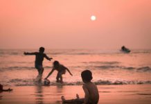 Experta en sueño infantil: vacaciones no requieren rigidez, pero sí mínimos de rutina Experta en sueño infantil