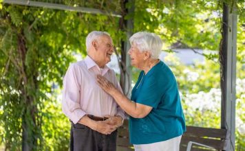 La importancia de mantener relaciones significativas en las Personas Mayores