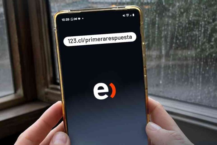 Entel activa Direct To Cell en regiones afectadas emergencia climática Apoyo en contingencia climática: Entel disponibiliza su red satelital desde la Región de Atacama hasta Los Lagos ante emergencia climática