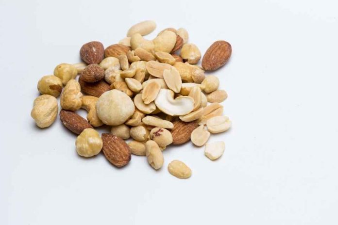 Alerta por maní contaminado: ¿qué son las aflatoxinas y qué pueden provocar en el organismo? Alerta por maní contaminado: ¿qué son las aflatoxinas y qué pueden provocar en el organismo?